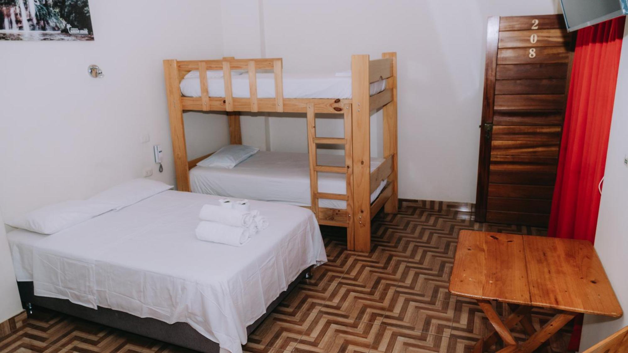 Residencial Marina House Hotel Тарапото Екстериор снимка