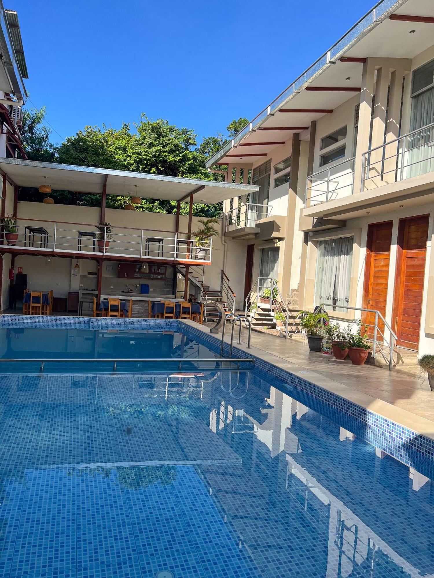 Residencial Marina House Hotel Тарапото Екстериор снимка